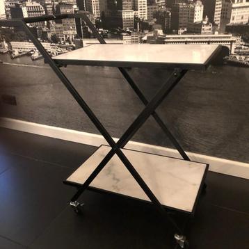 NIEUWE Metalen zwarte TROLLEY wit marmer blad bar meubel beschikbaar voor biedingen