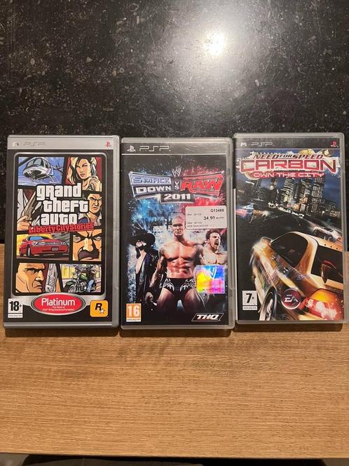 3 PSP games: Need for Speed / Smack Down vs Raw / GTA Libert, Games en Spelcomputers, Games | Sony PlayStation Portable, Gebruikt