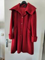Vintage rode mantel H&M amper gedragen, zo goed als nieuw.., Kleding | Dames, Jassen | Winter, Ophalen of Verzenden, Zo goed als nieuw