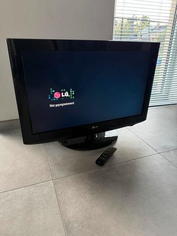 32 inch LG LCD televisie beschikbaar voor biedingen