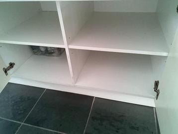 winkel interieur inrichting - toonbank lengte 285 cm beschikbaar voor biedingen