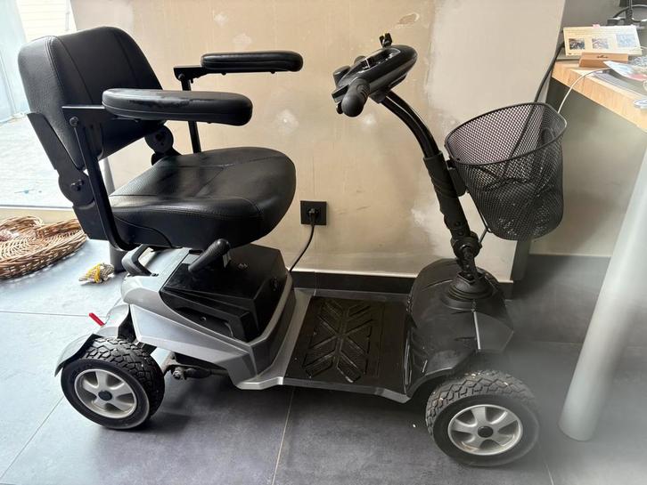 Life & mobility Vivo scootmobiel, Diversen, Brommobielen en Scootmobielen, Gebruikt, Life and Mobility, 46 km of meer, 11 t/m 15 km/u