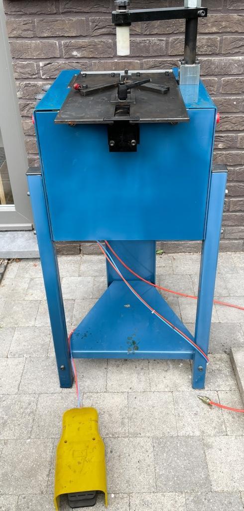 professionele kader krammachine, Doe-het-zelf en Bouw, Gereedschap | Overige machines, Gebruikt, Ophalen