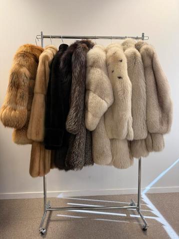 Vintage echte bontjassen, zilvervos, sable, nerts bontjas beschikbaar voor biedingen