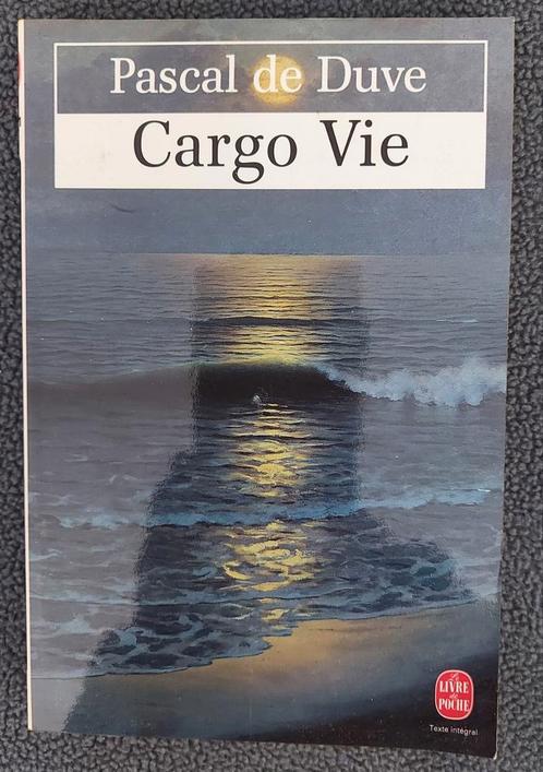 Cargo vie de Pascal de Duve., Boeken, Romans, Zo goed als nieuw, Ophalen