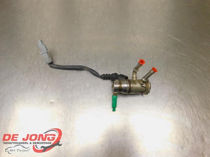 Injecteur Adblue d'un Renault Espace, Autos : Pièces & Accessoires, Systèmes à carburant, Renault, Utilisé, 3 mois de garantie