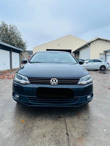 VW JETTA 1.6tdi - ONBERISPELIJKE STAAT - beschikbaar voor biedingen