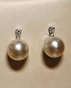 Gouden oorstekers met parels en diamanten, Ophalen of Verzenden, Zo goed als nieuw, Goud, Goud