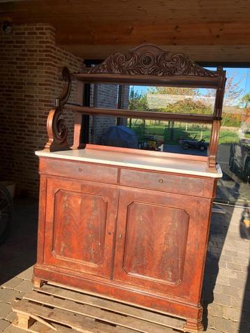 Buffet ancien en merisier