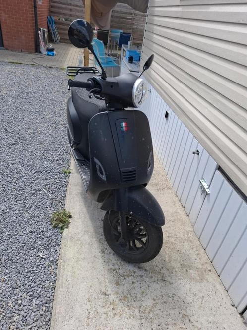 gts, Fietsen en Brommers, Scooters | Overige merken, Zo goed als nieuw, Ophalen