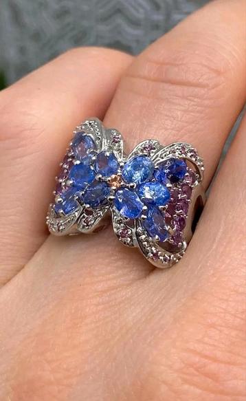 Prachtige 925 sterling zilveren ring met tanzanieten en rhod beschikbaar voor biedingen
