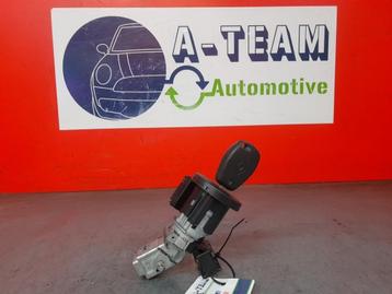 NEIMAN / COMMUTATEUR D ALLUMAGE + CLEF Twingo II (CN), Utilisé, Renault