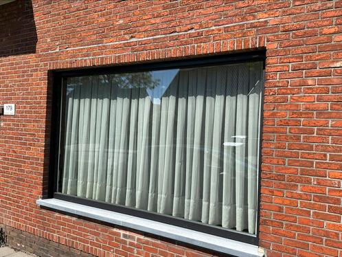 Raamkozijn PVC zwart 2630b x 1580h x 85 dik, Doe-het-zelf en Bouw, Raamkozijnen en Schuifdeuren, Raamkozijn, Ophalen