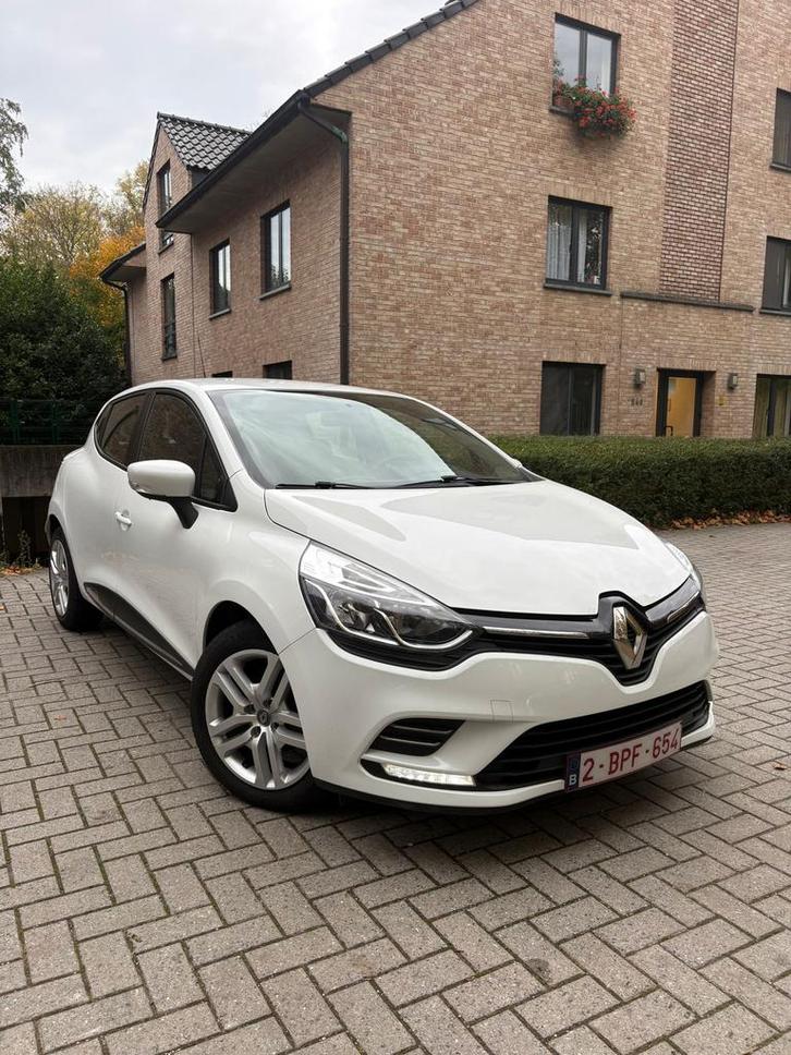 Renault clio 0.9 54000km!! 2019, Auto's, Renault, Particulier, Clio, Airbags, Airconditioning, Alarm, Android Auto, Apple Carplay