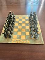Schaakspel grieks handgemaakt bronzen figuurtjes, Antiek en Kunst, Curiosa en Brocante, Ophalen