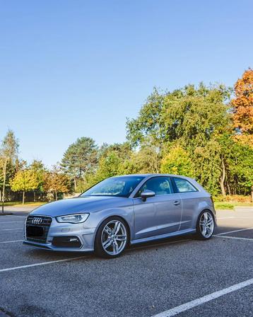 Audi A3, Autos, Audi, Argent ou Gris, Achat, 3 places, Boîte manuelle