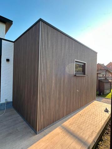 Moderne composietbekleding: gevel, tuinhuisje, poolhouse beschikbaar voor biedingen