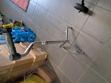 Bequille de marche personne âgée canne beschikbaar voor biedingen