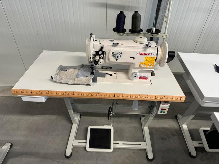 Industriële naaimachine dubbel naald 3voudig transport nieuw, Hobby en Vrije tijd, Naaimachines en Toebehoren, Nieuw, Naaimachine