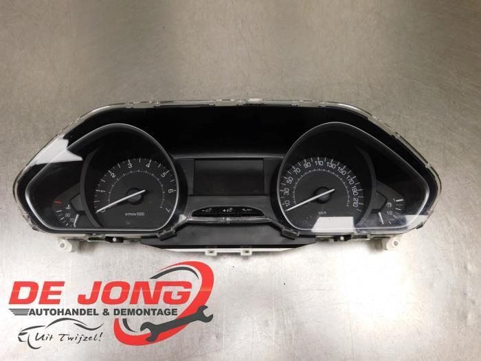 Compteur kilométrique KM d'un Peugeot 208, Autos : Pièces & Accessoires, Tableau de bord & Interrupteurs, Peugeot, Utilisé, 3 mois de garantie