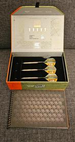 Barney Legacy limited edition darts, Sport en Fitness, Darts, Ophalen of Verzenden, Nieuw, Pijlen