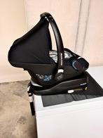 Maxi Cosi Pebble Raven Black + 2x FamilyFix, Kinderen en Baby's, Ophalen, Zo goed als nieuw, Isofix