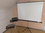 diaprojector Agfa + scherm + staander + kadertjes, Ophalen, Zo goed als nieuw, Met scherm