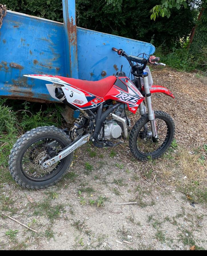 140 cc pitbike rfz, Fietsen en Brommers, Minibikes, Midibikes en Pitbikes, Zo goed als nieuw, Pitbike, Ophalen