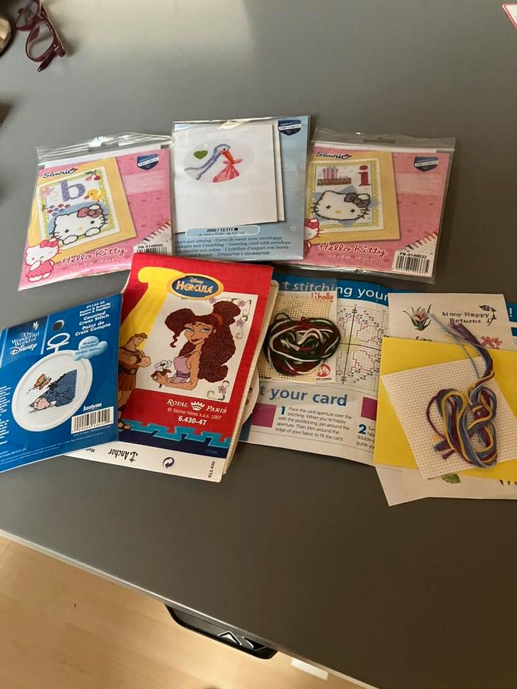 Borduurpakketjes, Hobby en Vrije tijd, Borduren en Borduurmachines, Zo goed als nieuw, Ophalen of Verzenden