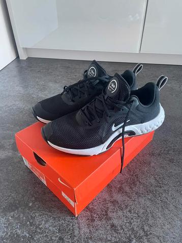 Nike Just do it 37,5 noir sport fitness 