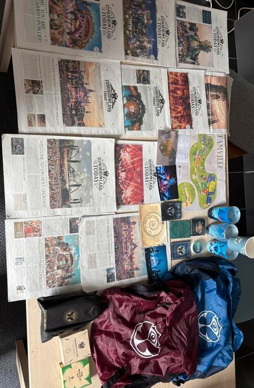 ÉCHANGE Tomorrowland, Verzamelen, Overige Verzamelen, Zo goed als nieuw, Ophalen