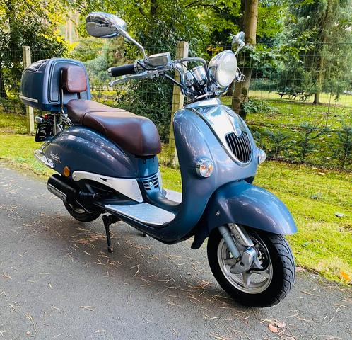 Motorscooter Neco Borsalino 125cc, Motos, Motos | Marques Autre, Particulier, Scooter, jusqu'à 11 kW, 1 cylindre, Enlèvement