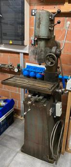 Fraiseuse Arboga EM825 8 vitesses 100-2080rpm 0,66kW 400V, Électrique, Enlèvement, Utilisé, Autres types