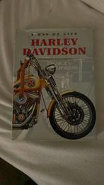 Livre Harley-Davidson, Livres, Motos, Comme neuf, Enlèvement ou Envoi