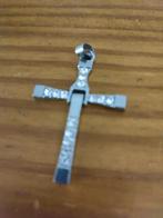 FAST & FURIOUS - Croix Vin "Toretto" Diesel (cosplay), Enlèvement ou Envoi, Comme neuf, Autres couleurs, Croix ou Symbole