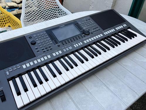 Yamaha PSR-S770 Synthesizer - NIEUWSTAAT, Muziek en Instrumenten, Synthesizers, Nieuw, 61 toetsen, Yamaha, Ophalen