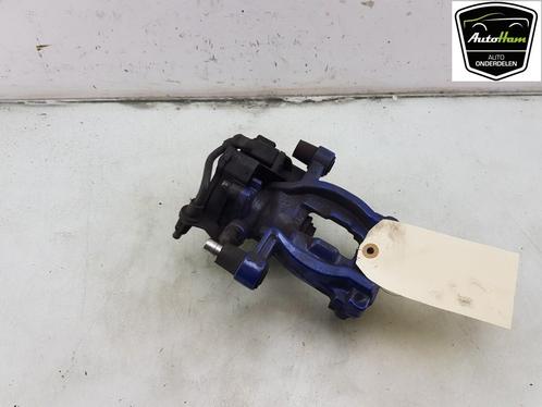 REMKLAUW LINKS ACHTER BMW 1 serie (F40) (01-2019/-), Auto-onderdelen, Remmen en Aandrijving, BMW, Gebruikt