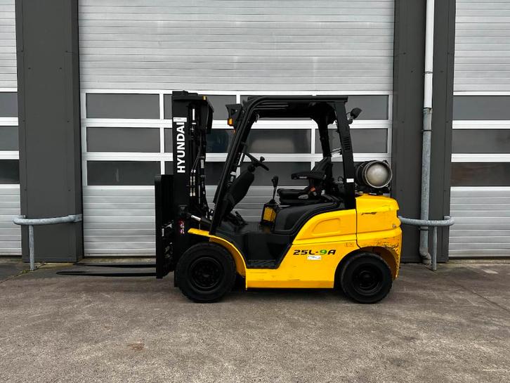 Hyundai 25L-9A 2,5ton 2500KG LPG Heftruck vorkheftruck for, Zakelijke goederen, Machines en Bouw | Heftrucks en Intern transport