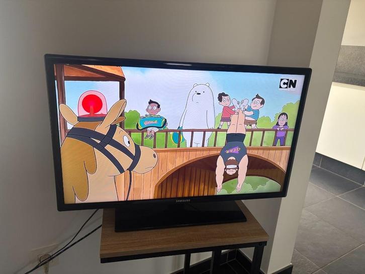 Samsung 32inch 80cm led tv perfecte staat, Audio, Tv en Foto, Televisies, Zo goed als nieuw, LED, 80 tot 100 cm, Samsung, Ophalen