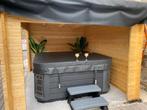 Magnifique Spa Kilimanjaro Wellis  - Etat impeccable, Tuin en Terras, Ophalen, Gebruikt, Afdekzeil