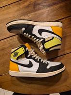 Nike Air Jordan 1 high retro white black volt, Kleding | Heren, Schoenen, Ophalen of Verzenden, Zo goed als nieuw