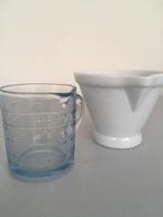 Lot (2) Bekers glas + porselein., Ophalen