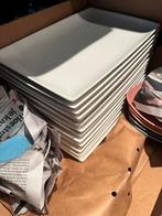 13 Grote rechthoekige witte borden, Huis en Inrichting, Keuken | Servies, Ophalen, Gebruikt