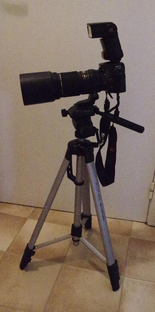 Camera Sony Alfa 100 met toebehoren, Audio, Tv en Foto, Fotocamera's Digitaal, Zo goed als nieuw, Spiegelreflex, Sony, Ophalen