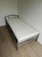 Eenpersoonsmatras, Huis en Inrichting, Slaapkamer | Matrassen en Bedbodems, Ophalen, Gebruikt, 90 cm, Eenpersoons