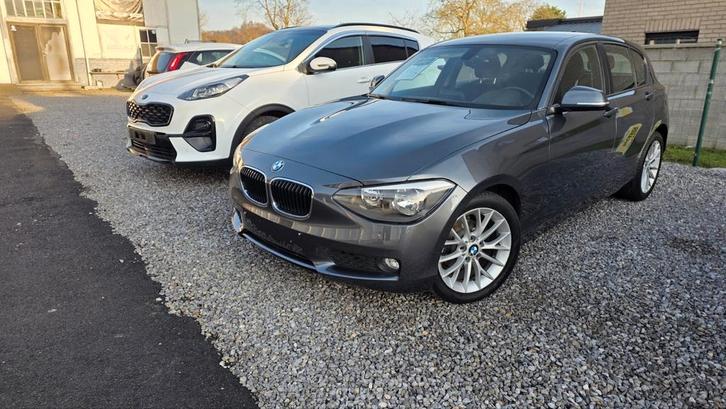 Bmw série 1 essence 1.4 faible kilométrage gps intégré etc., Auto's, BMW, Bedrijf, 1 Reeks, Bluetooth, Elektrische ramen, Radio