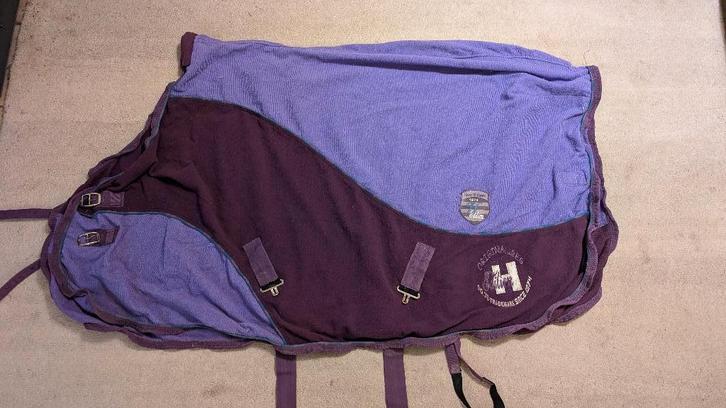 Harry's horse fleecedeken 165 cm, Animaux & Accessoires, Chevaux & Poneys | Couvertures & Couvre-reins, Utilisé, Couverture, Couverture