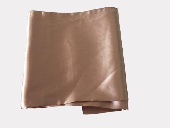 stola satijn - stola bronze, Kleding | Dames, Mutsen, Sjaals en Handschoenen, Nieuw, Sjaal, Ophalen of Verzenden