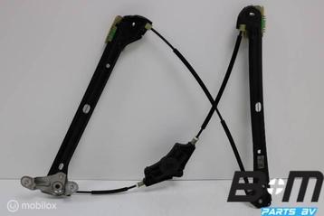 Raammechaniek rechtsvoor VW Golf 7 5G4837462F beschikbaar voor biedingen