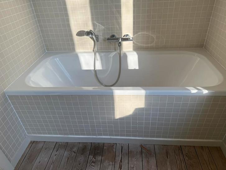 Bain et robinet de bain mural Hansgrohe, Maison & Meubles, Salle de bain | Salle de bain complète, Comme neuf, Enlèvement